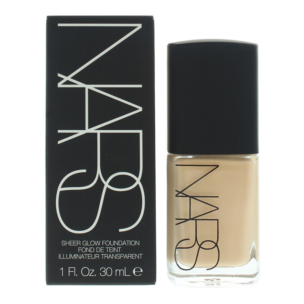 NARS Sheer Glow Light #4.5 Vienna Foundation 30ml